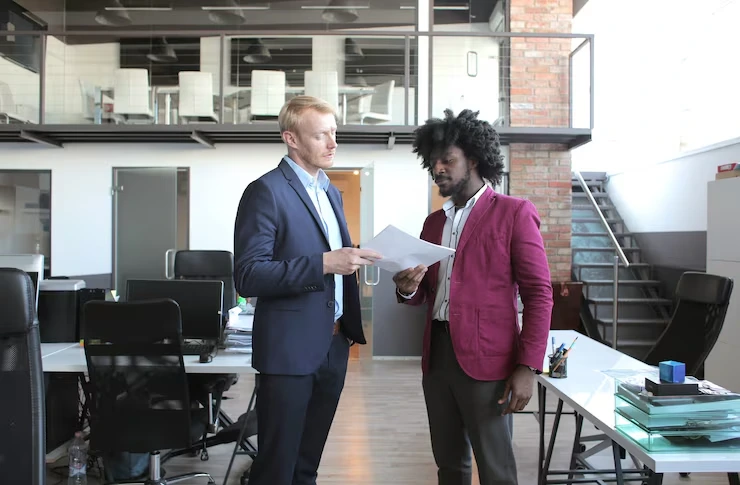Building Rapport with Decision-Makers in Large Enterprises