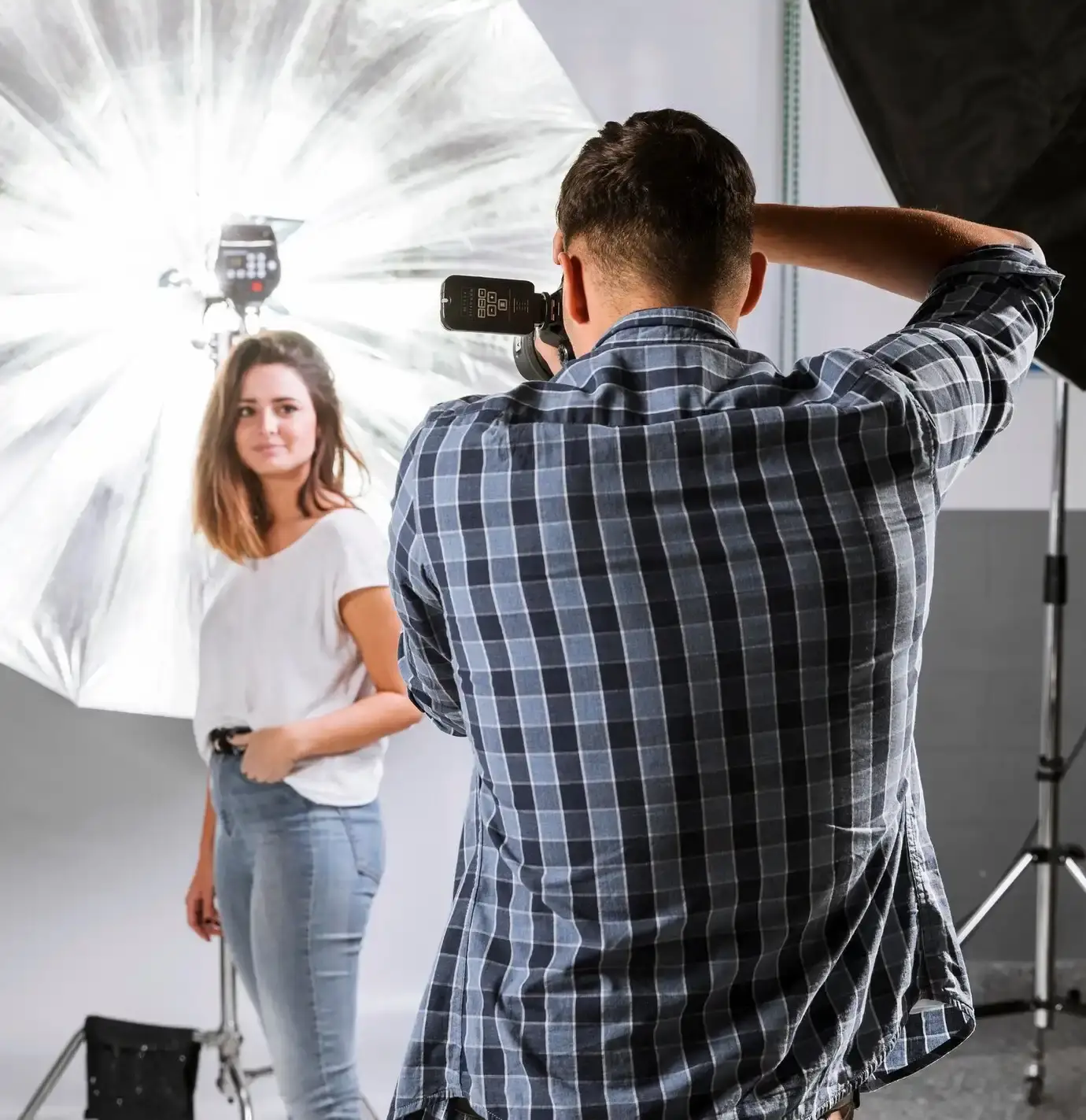 Cold Calling for Photography Appointment Setting Services