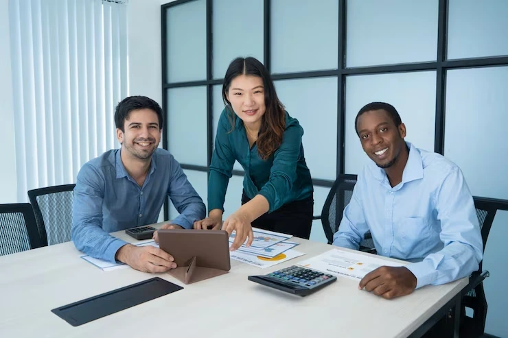 Multi-Channel Sales Outreach Campaigns
